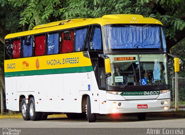 Nacional Expresso 94600 na cidade de São Paulo, São Paulo, Brasil, por Almir Correia. Número da foto: #3800675.
