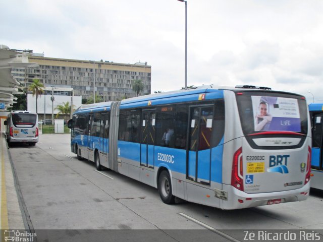 Translitoral Transportes E22003C na cidade de Rio de Janeiro, Rio de Janeiro, Brasil, por Zé Ricardo Reis. Número da foto: #3799467.
