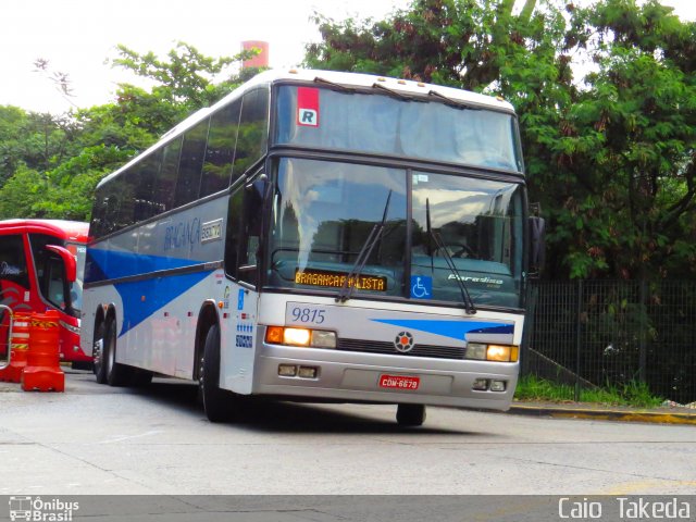 Auto Viação Bragança 9815 na cidade de São Paulo, São Paulo, Brasil, por Caio  Takeda. Número da foto: #3801334.