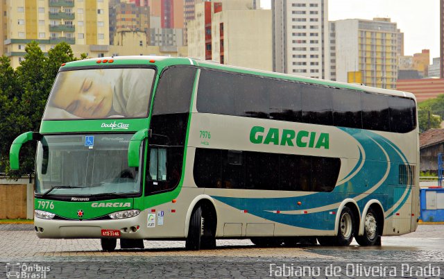 Viação Garcia 7976 na cidade de Londrina, Paraná, Brasil, por Fabiano de Oliveira Prado. ID da foto: 3805484.