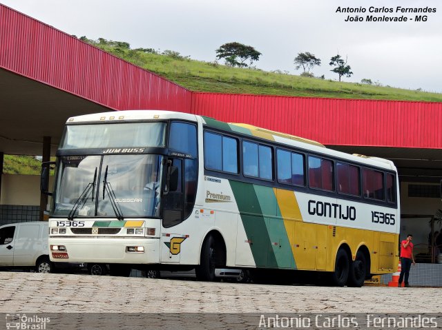 Empresa Gontijo de Transportes 15365 na cidade de João Monlevade, Minas Gerais, Brasil, por Antonio Carlos Fernandes. ID da foto: 3750595.