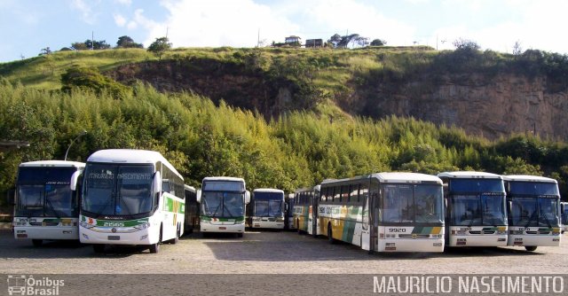 Empresa Gontijo de Transportes 9920 na cidade de Belo Horizonte, Minas Gerais, Brasil, por Maurício Nascimento. Número da foto: #3752340.
