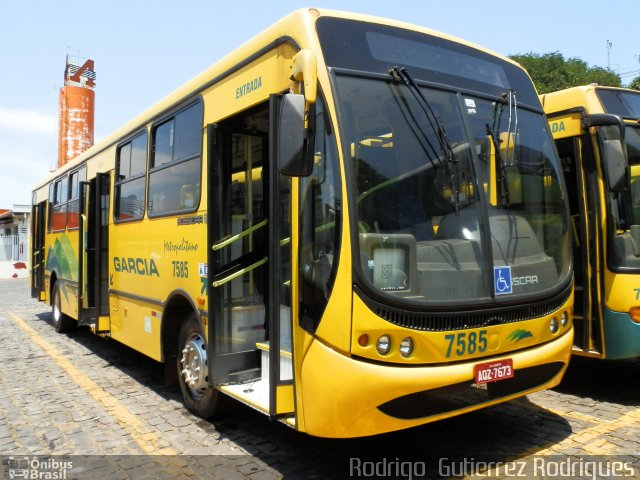 Viação Garcia 7585 na cidade de Maringá, Paraná, Brasil, por Rodrigo  Gutierrez Rodrigues. ID da foto: 3751915.