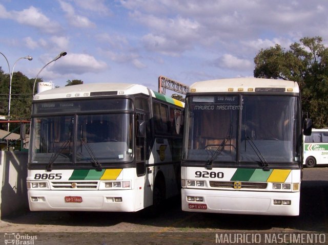 Empresa Gontijo de Transportes 8865 na cidade de Belo Horizonte, Minas Gerais, Brasil, por Maurício Nascimento. ID da foto: 3752331.