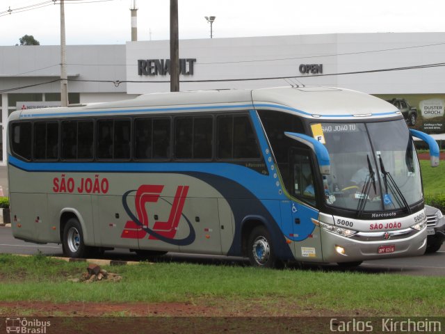 São João Turismo 5000 na cidade de Foz do Iguaçu, Paraná, Brasil, por Carlos Kircheim. Número da foto: #3753584.