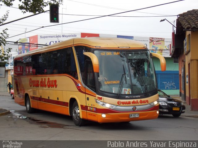 Cruz del Sur 705 na cidade de San Fernando, Colchagua, Libertador General Bernardo O'Higgins, Chile, por Pablo Andres Yavar Espinoza. Número da foto: #3752510.