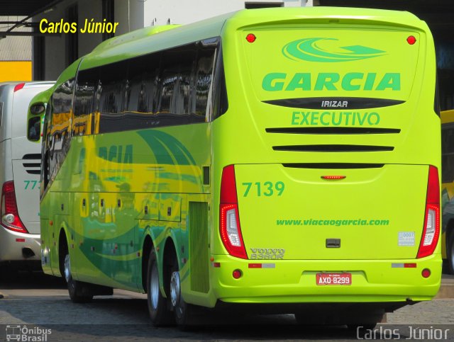 Viação Garcia 7139 na cidade de Maringá, Paraná, Brasil, por Carlos Júnior. Número da foto: #3758056.