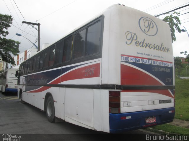 Pedrosatur 2746 na cidade de Taboão da Serra, São Paulo, Brasil, por Bruno Santino. ID da foto: 3758276.