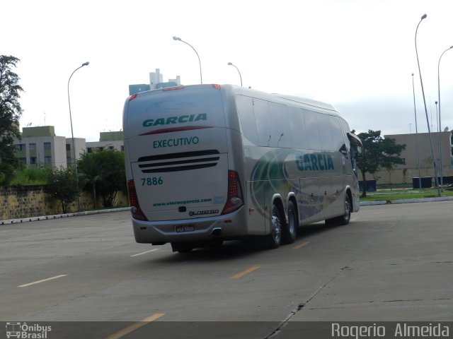 Viação Garcia 7886 na cidade de Maringá, Paraná, Brasil, por Rogerio  Almeida. ID da foto: 3760366.