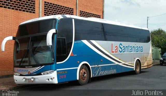La Santaniana 21019 na cidade de Uberaba, Minas Gerais, Brasil, por Lucas Borges . Número da foto: #3810808.