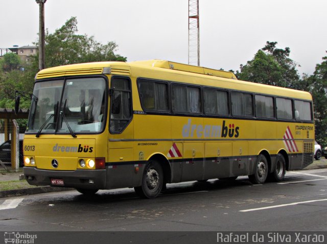 Viação Itapemirim 6013 na cidade de Petrópolis, Rio de Janeiro, Brasil, por Rafael da Silva Xarão. ID da foto: 3832800.