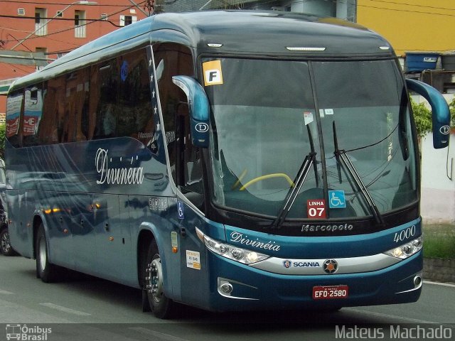 Divinéia Turismo 4000 na cidade de Aparecida, São Paulo, Brasil, por Mateus Machado. Número da foto: #3832112.