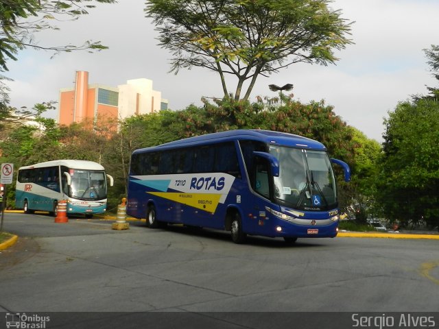 RodeRotas - Rotas de Viação do Triângulo 72110 na cidade de São Paulo, São Paulo, Brasil, por Sergio Alves. Número da foto: #3833489.