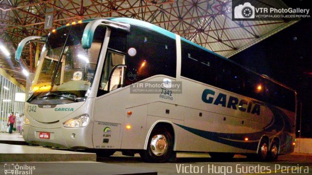 Viação Garcia 7342 na cidade de Maringá, Paraná, Brasil, por Victor Hugo Guedes Pereira. Número da foto: #3837571.