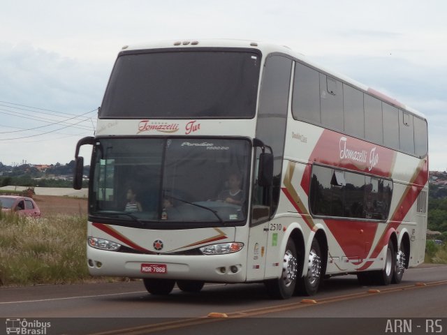 Trans Tomazelli 2510 na cidade de Erechim, Rio Grande do Sul, Brasil, por Alexandre Rodrigo. Número da foto: #3838714.