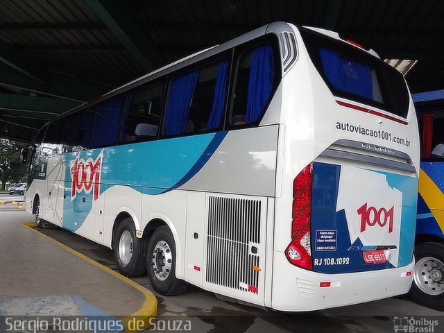 Auto Viação 1001 RJ 108.1092 na cidade de Resende, Rio de Janeiro, Brasil, por Sergio Rodrigues de Souza. ID da foto: 3842877.