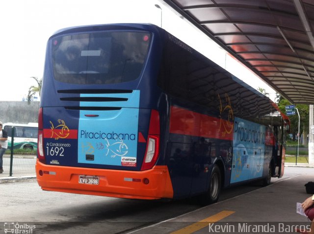 Viação Piracicabana 1692 na cidade de Osasco, São Paulo, Brasil, por Kevin Miranda Barros. Número da foto: #3841948.