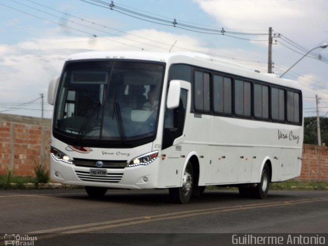 Vera Cruz Transporte e Turismo 030 na cidade de Araxá, Minas Gerais, Brasil, por Guilherme Antonio. Número da foto: #3847567.