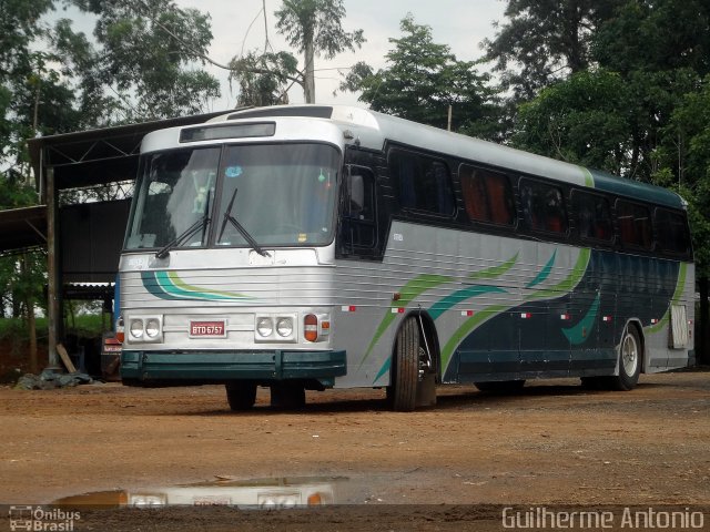 Gil Turismo 6757 na cidade de Araxá, Minas Gerais, Brasil, por Guilherme Antonio. Número da foto: #3847522.