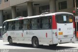 Transportes Barra D13215 na cidade de Rio de Janeiro, Rio de Janeiro, Brasil, por Carlos Bernardes. Número da foto: #:id.