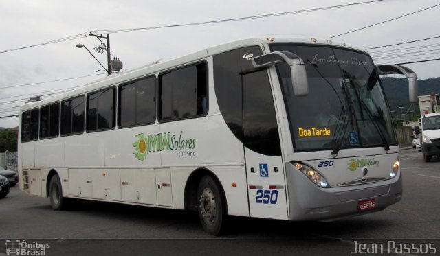MW Solares 250 na cidade de Mogi das Cruzes, São Paulo, Brasil, por Jean Passos. Número da foto: #3849991.