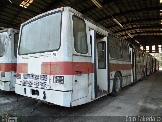 Sucata e Desmanches LOTE 65  na cidade de São Paulo, São Paulo, Brasil, por Caio  Takeda. Número da foto: #3850705.