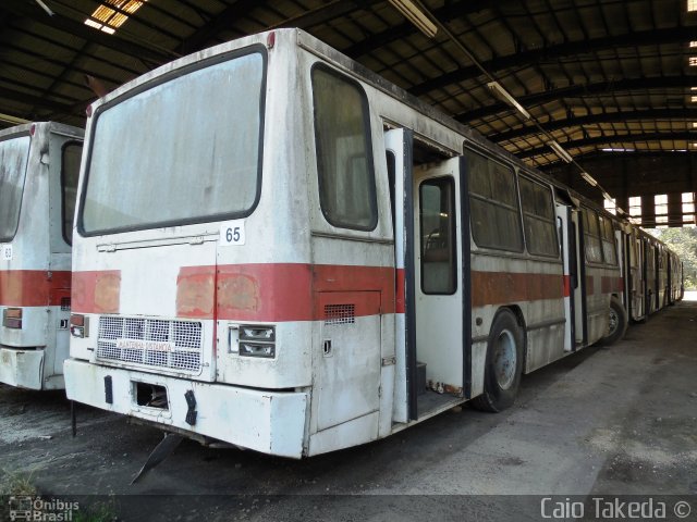 Sucata e Desmanches Lote 65  na cidade de São Paulo, São Paulo, Brasil, por Caio  Takeda. ID da foto: 3850705.