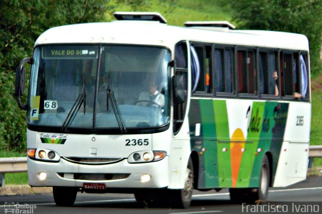 Transportadora Vale do Sol 2365 na cidade de Botucatu, São Paulo, Brasil, por Francisco Ivano. Número da foto: #3851495.