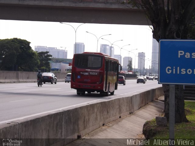 Auto Lotação Ingá 1.1.054 na cidade de Barueri, São Paulo, Brasil, por Michael  Alberto Vieira. Número da foto: #3851757.