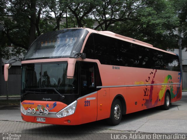 Chilebus Internacional 221 na cidade de São Paulo, São Paulo, Brasil, por Lucas Adriano Bernardino. ID da foto: 3856115.