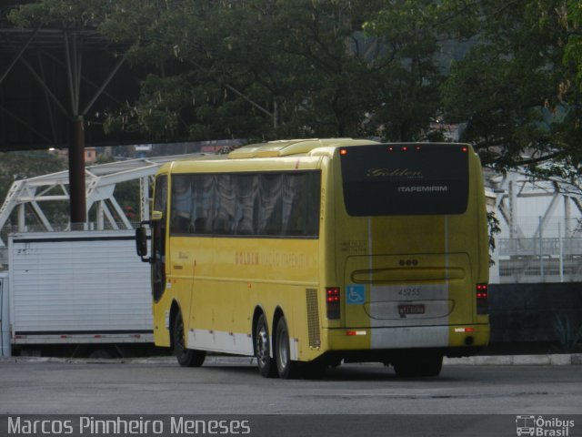 Viação Itapemirim 45255 na cidade de Vitória, Espírito Santo, Brasil, por Marcos Pinnheiro Meneses. Número da foto: #3859104.