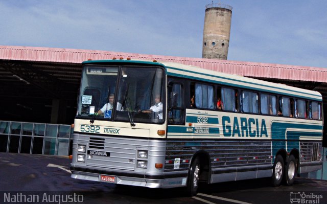 Viação Garcia 5392 na cidade de Londrina, Paraná, Brasil, por Nathan Augusto. ID da foto: 3862382.