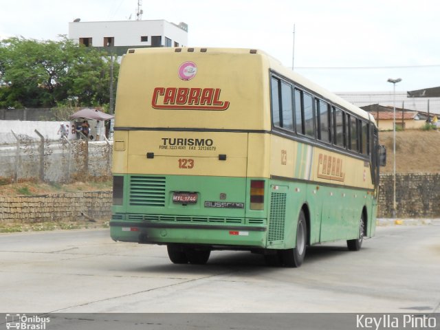Expresso Cabral 123 na cidade de Natal, Rio Grande do Norte, Brasil, por Keylla Pinto. Número da foto: #3861312.