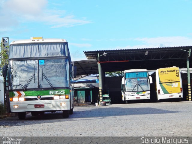 Empresa Gontijo de Transportes 17010 na cidade de Aracaju, Sergipe, Brasil, por Sergio Marques . Número da foto: #3862823.