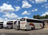 Ônibus Particulares 951 na cidade de Pirapora, Minas Gerais, Brasil, por Andrew Campos. ID da foto: :id.