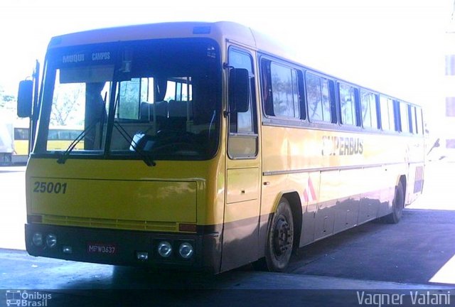 Viação Itapemirim 25001 na cidade de Campos dos Goytacazes, Rio de Janeiro, Brasil, por Vagner Valani. ID da foto: 3865574.