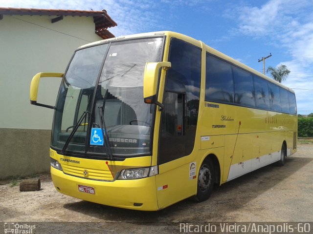 Viação Itapemirim 45801 na cidade de Anápolis, Goiás, Brasil, por Ricardo Vieira. Número da foto: #3868010.
