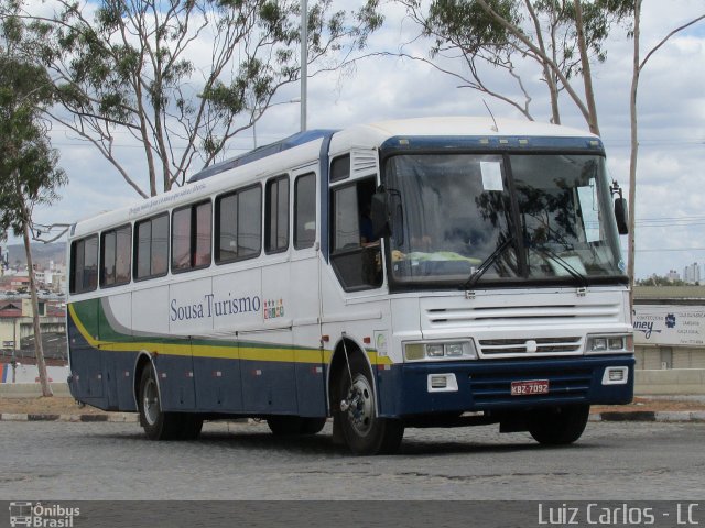 Sousa Turismo 7092 na cidade de Caruaru, Pernambuco, Brasil, por Luiz Carlos de Santana. Número da foto: #3870927.