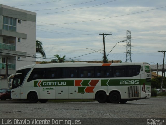 Empresa Gontijo de Transportes 21295 na cidade de Campos dos Goytacazes, Rio de Janeiro, Brasil, por Luis Otávio Vicente Domingues. ID da foto: 3874262.