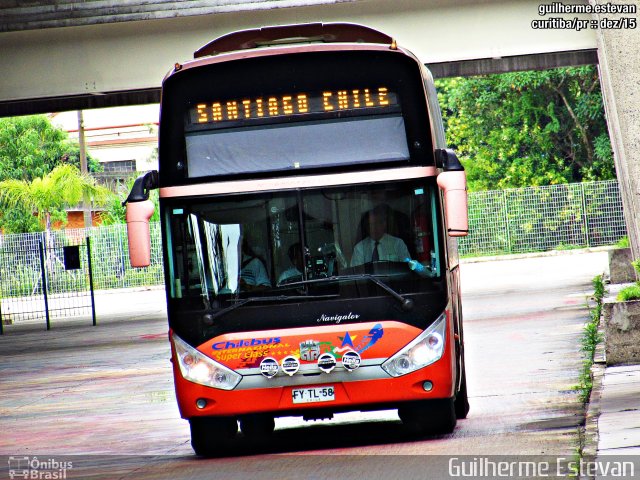 Chilebus Internacional 221 na cidade de Curitiba, Paraná, Brasil, por Guilherme Estevan. ID da foto: 3877324.