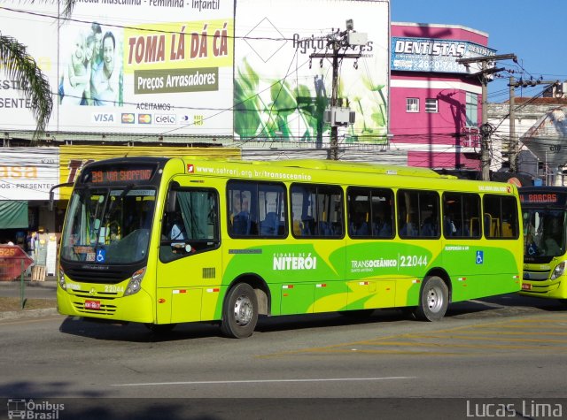 Santo Antônio Transportes Niterói 2.2.044 na cidade de Niterói, Rio de Janeiro, Brasil, por Lucas Lima. Número da foto: #3877301.