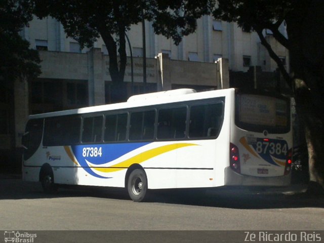 Expresso Pégaso 87384 na cidade de Rio de Janeiro, Rio de Janeiro, Brasil, por Zé Ricardo Reis. ID da foto: 3876100.