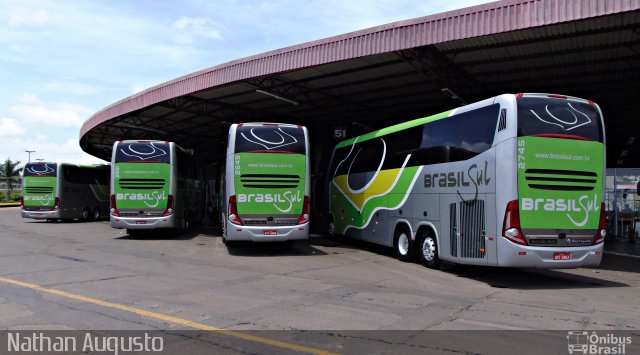 Brasil Sul Linhas Rodoviárias 2645 na cidade de Londrina, Paraná, Brasil, por Nathan Augusto. ID da foto: 3878562.