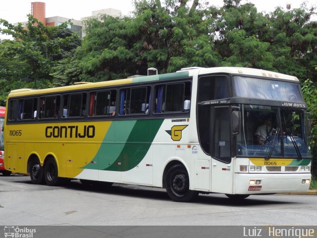 Empresa Gontijo de Transportes 11065 na cidade de São Paulo, São Paulo, Brasil, por Luiz  Henrique. ID da foto: 3879557.