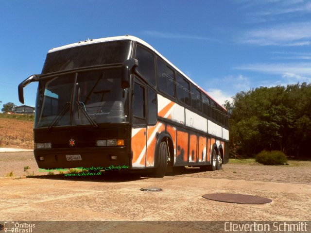 Ônibus Particulares 16000 na cidade de Silveira Martins, Rio Grande do Sul, Brasil, por Cleverton Schmitt. Número da foto: #3816952.