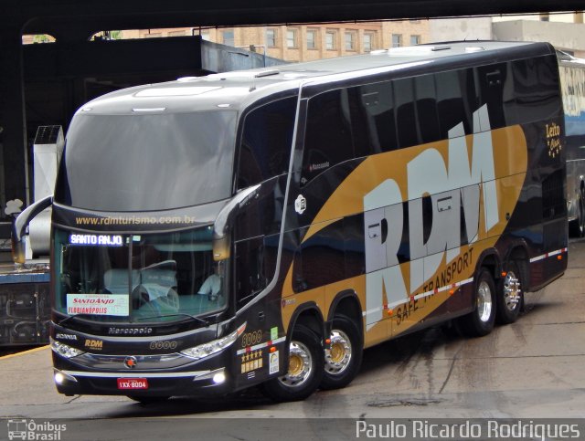 RDM Transportes e Turismo 8000 na cidade de Porto Alegre, Rio Grande do Sul, Brasil, por Paulo Ricardo  Rodrigues Villanova. ID da foto: 3884722.