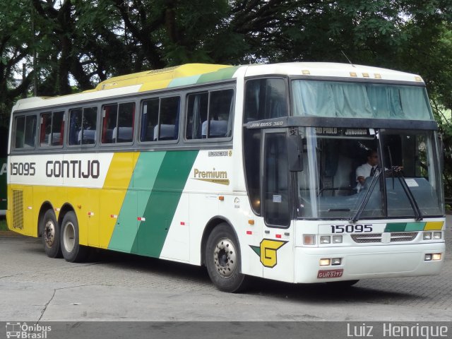 Empresa Gontijo de Transportes 15095 na cidade de São Paulo, São Paulo, Brasil, por Luiz  Henrique. ID da foto: 3884700.