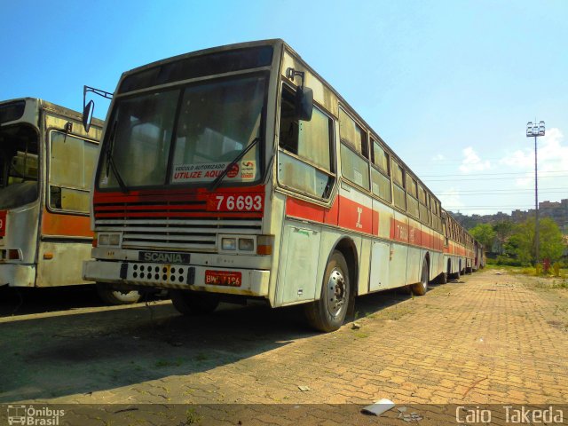 Sucata e Desmanches 7 6693 na cidade de São Paulo, São Paulo, Brasil, por Caio  Takeda. ID da foto: 3817096.