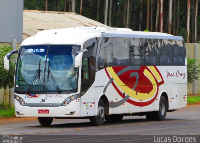 Vera Cruz Transporte e Turismo 2510 na cidade de Araxá, Minas Gerais, Brasil, por Lucas Borges . Número da foto: #3820490.