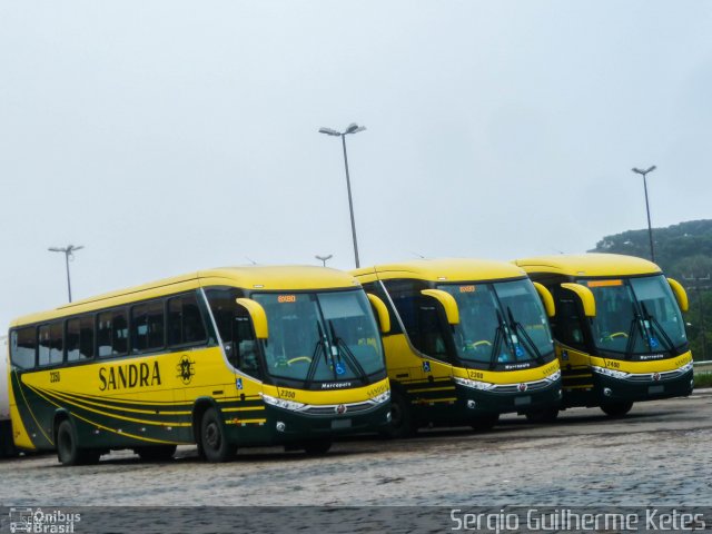 Viação Sandra 2350 na cidade de Fazenda Rio Grande, Paraná, Brasil, por Sergio Guilherme Ketes. Número da foto: #3820503.